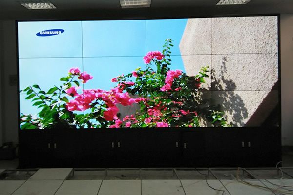 55寸液晶拼接屏價格是多少錢？
