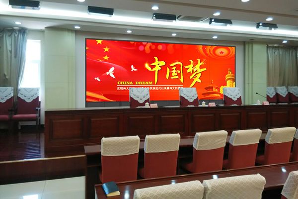 無縫拼接屏的使用壽命一般是多長時間？