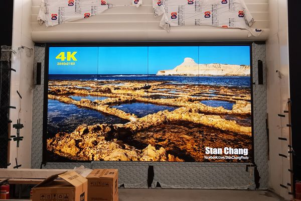 展館展廳場(chǎng)合的顯示大屏使用LED屏好，還是拼接屏好？