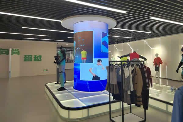佛山市某品牌體驗(yàn)店 - 弧形、圓柱LED顯示屏