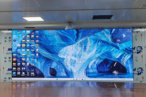 企業(yè)展廳使用液晶拼接屏好，還是LED顯示屏好？
