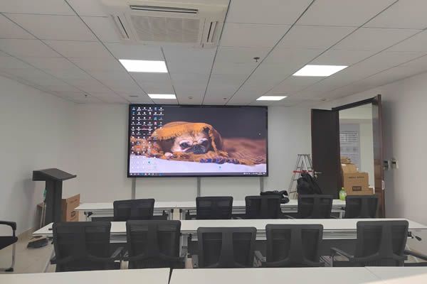 COB顯示屏廠家有哪些，我們要怎么選擇COB顯示屏產(chǎn)品？