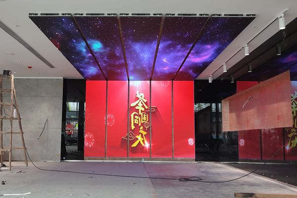 酒吧用哪種大屏幕好？酒吧LED顯示屏解決方案
