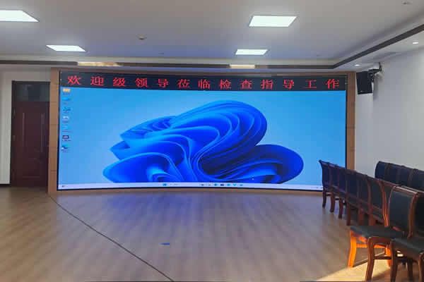 液晶拼接屏和led顯示屏哪個(gè)顯示效果更好？